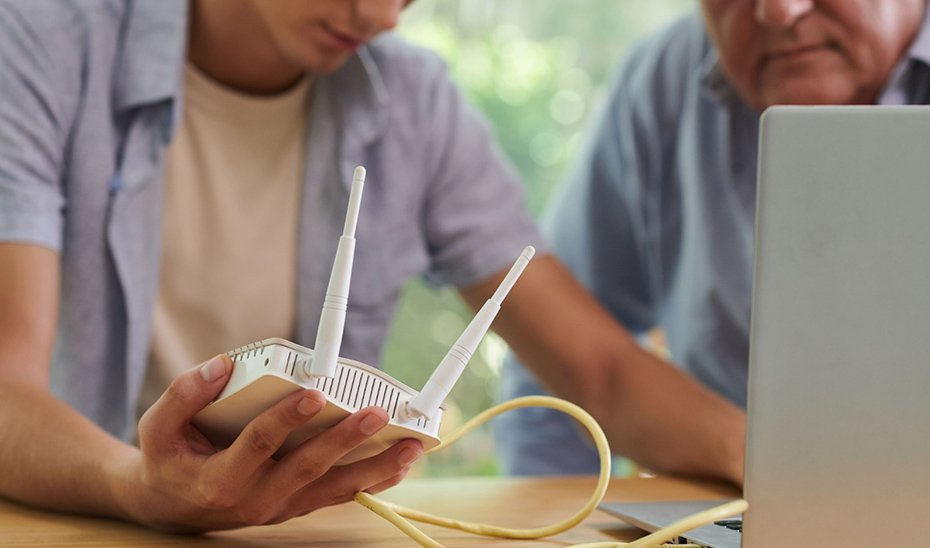 Consumum lanza campaña contra cláusulas abusivas en servicios de comunicación.