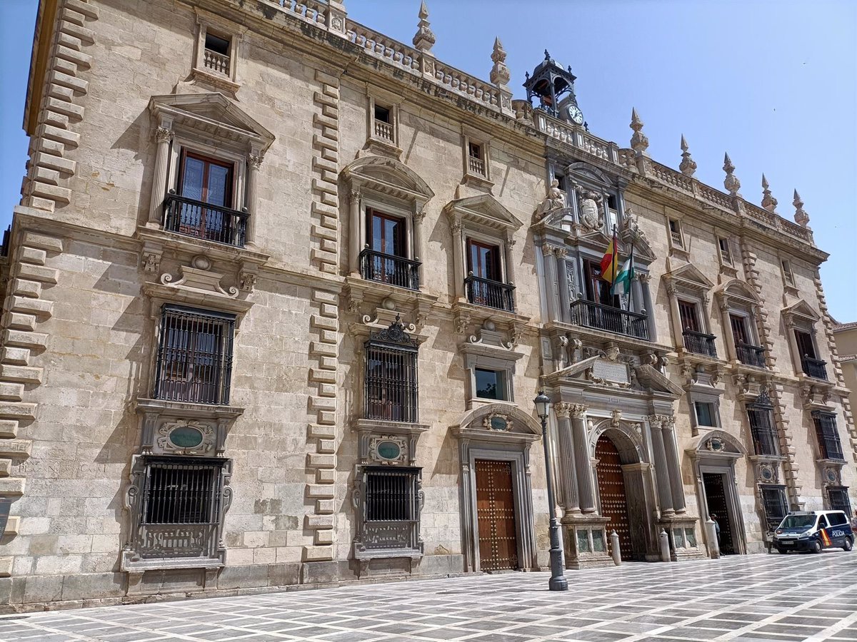 Hombre condenado a prisión por agresión sexual a asistente en Granada