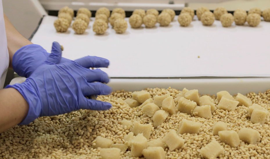 El crecimiento de empresas en Andalucía triplicó a España en febrero