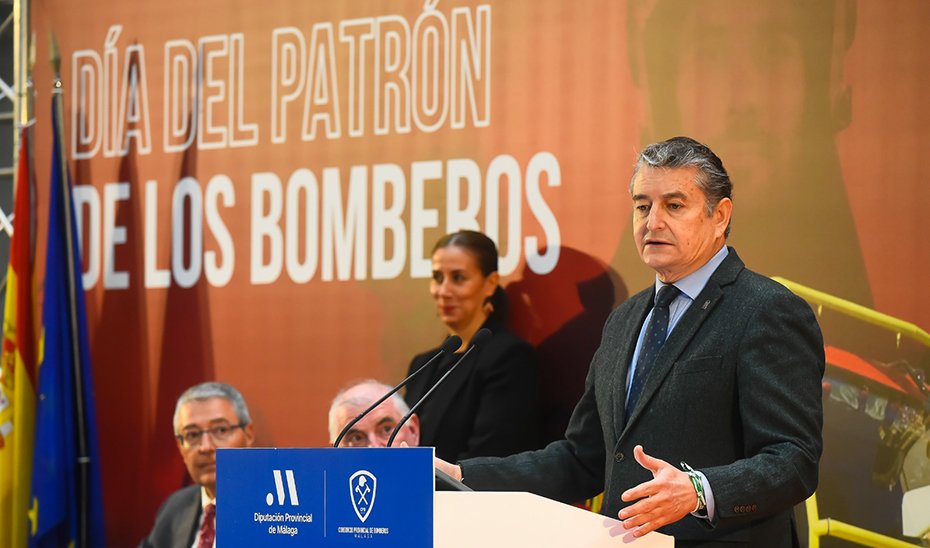 La Junta anuncia un nuevo decreto para los bomberos en Andalucía.