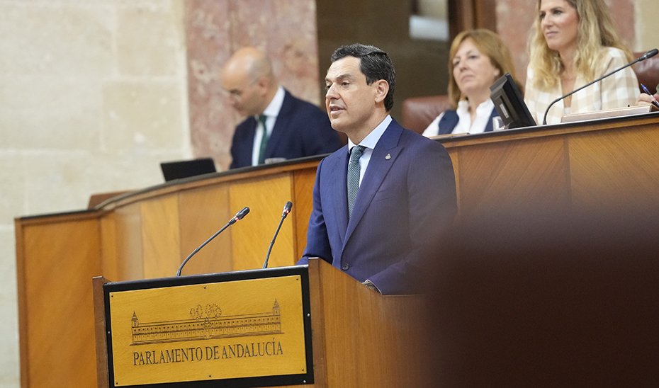 Moreno anuncia la creación de 3.000 plazas para personas mayores en Andalucía.