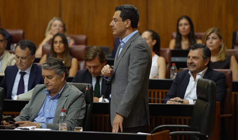 Moreno pide mantener a Andalucía al margen del embarramiento del debate parlamentario