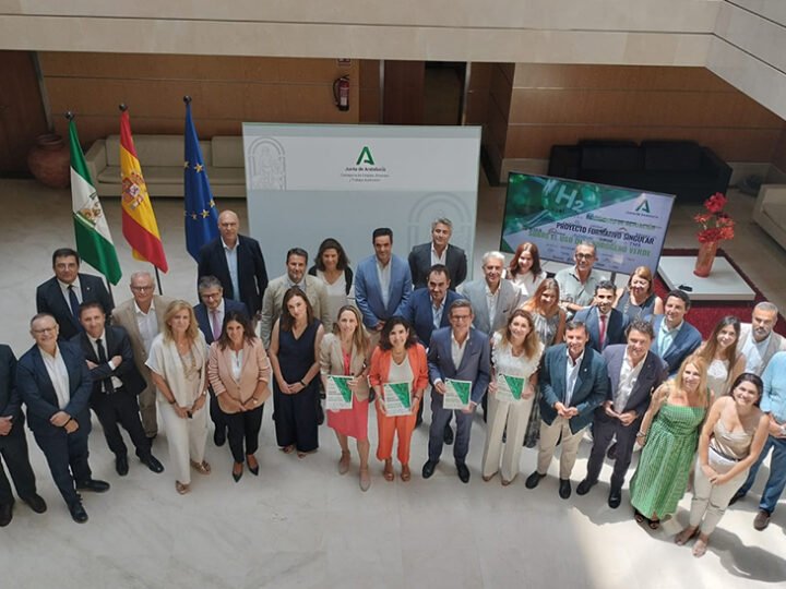 Impulso a la formación en hidrógeno verde con empresas de Huelva y Cádiz