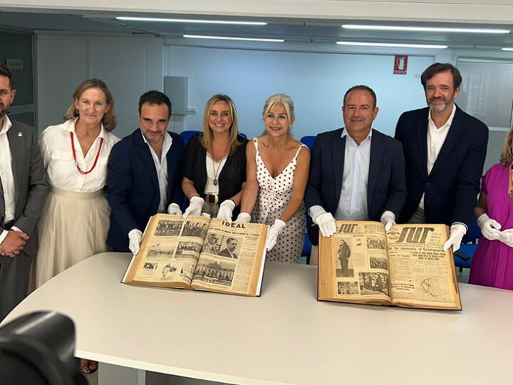 La Biblioteca de Andalucía suma más de 140.000 ejemplares de ‘Ideal’ y ‘Sur’ en español.