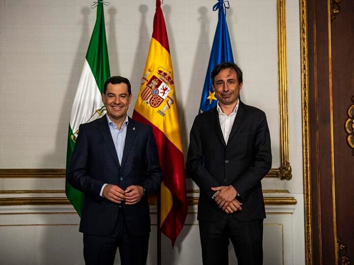 La Junta de Andalucía lanza un acuerdo marco de 53,2 millones de euros para contratar servicios y productos Microsoft en español.
