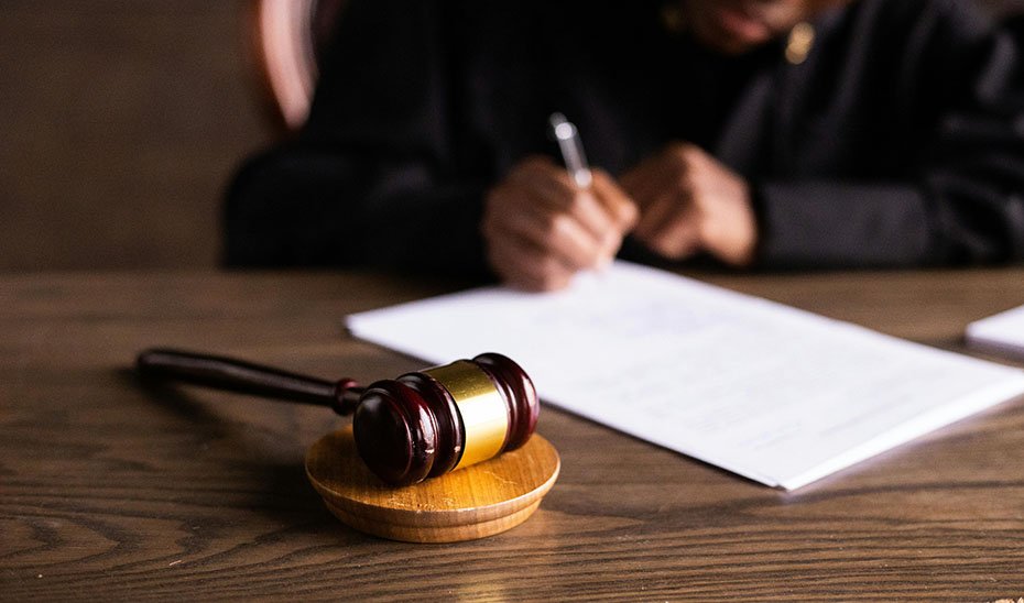 La Junta garantiza asistencia legal a andaluces vulnerables