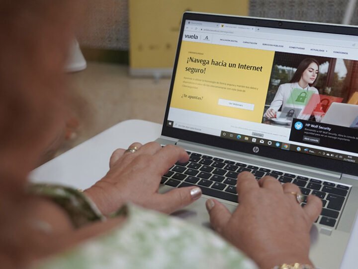 La Junta invierte cerca de 50 millones en la digitalización y formación en puntos Vuela