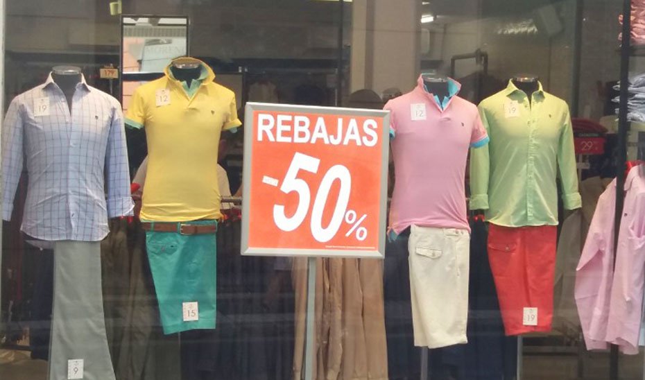 Los establecimientos deben tener suficientes existencias en rebajas