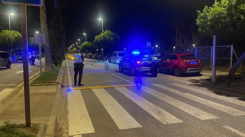 Mueren dos jóvenes al accidentarse en moto en Motril (Granada)
