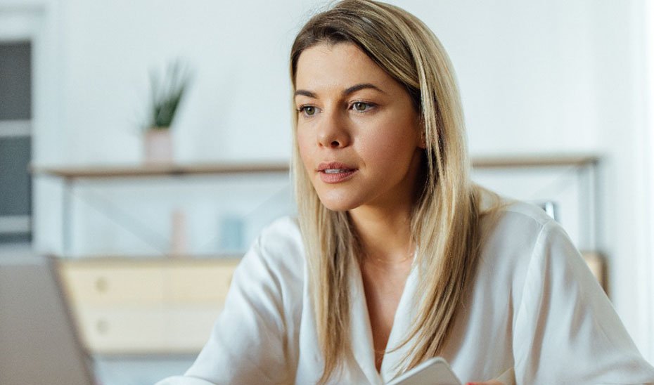 Servicio gratuito de asesoramiento legal para mujeres con discriminación laboral