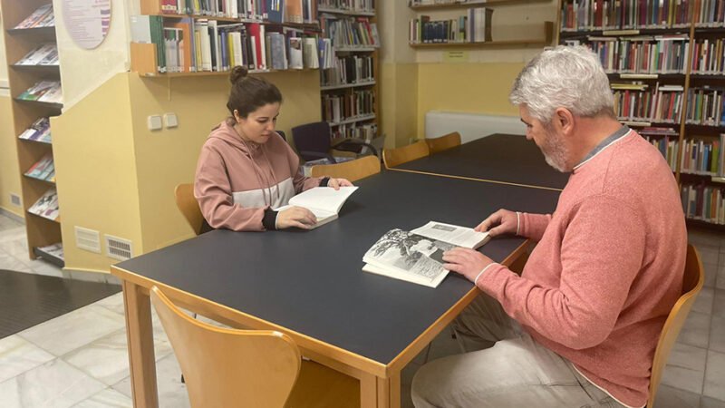 El IAM registra 3.422 préstamos de libros sobre mujeres e igualdad en el primer semestre.