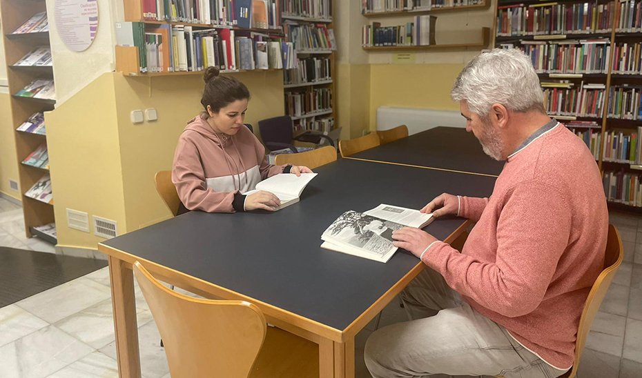 El IAM registra 3.422 préstamos de libros sobre mujeres e igualdad en el primer semestre.