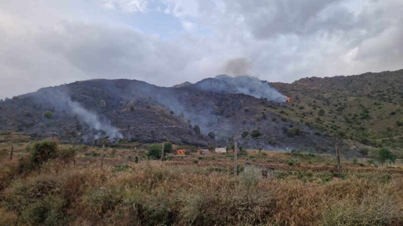 El incendio en ‘Túneles del Serrallo’, en Granada, ha sido extinguido.