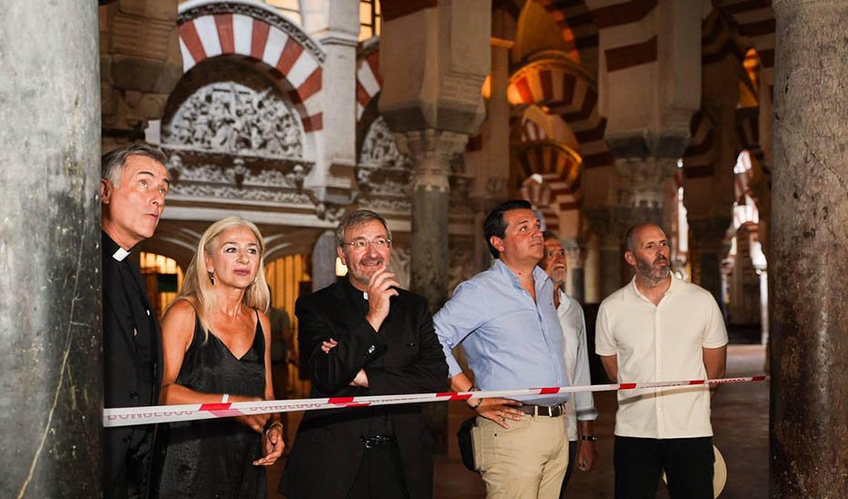 La Junta colaborará en reparar los daños del incendio en la Mezquita-Catedral de Córdoba