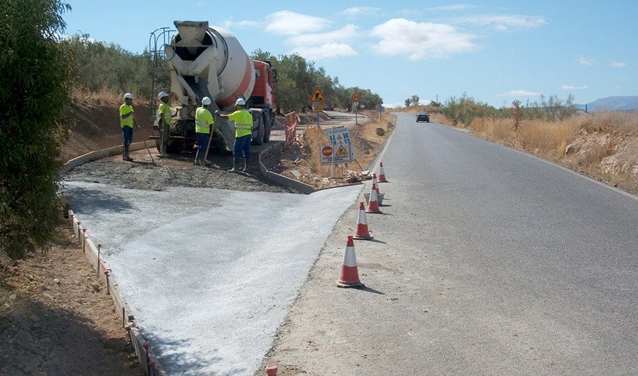 La Junta invierte 130 millones en mejora de caminos rurales en Andalucía
