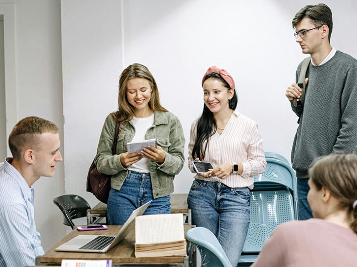 Los universitarios crean una de cada cuatro empresas impulsadas desde la Junta de Andalucía.