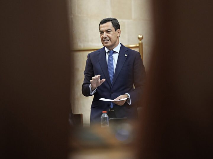 Andalucía aumenta a 1.200 euros la deducción por alquiler a jóvenes y mayores, y a 1.500 euros para personas con discapacidad
