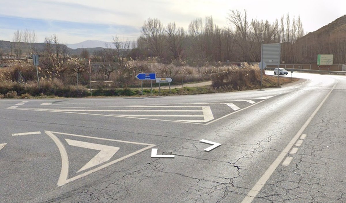Cinco heridos en colisión de dos vehículos en Purullena, Granada