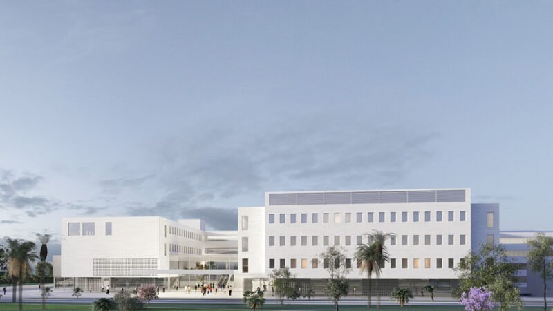 Doce ofertas para construir Hospital Materno Infantil de Huelva.