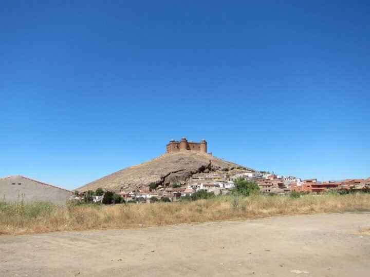 El Castillo de La Calahorra abre sus puertas este viernes con todas las entradas vendidas el fin de semana.