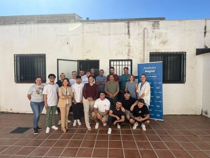 Impulsan empleo verde en Granada formando en energías renovables a personas vulnerables