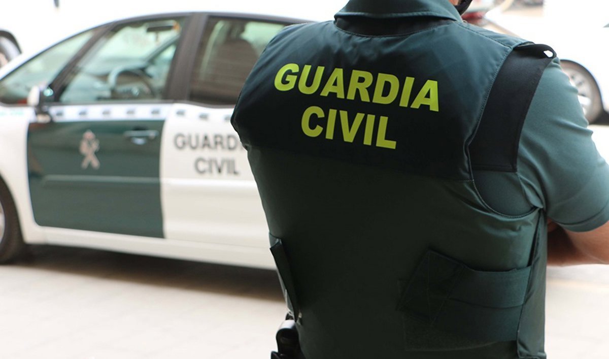 Investigan muerte por disparo en Huétor Santillán.