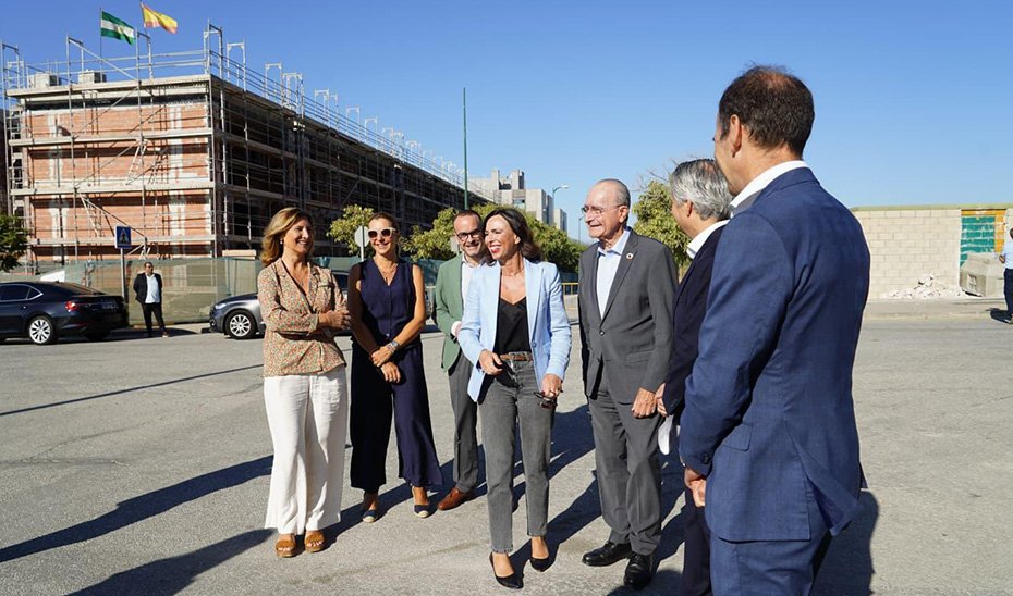 La Junta de Andalucía garantiza soluciones efectivas para el desafío de la vivienda en Málaga.