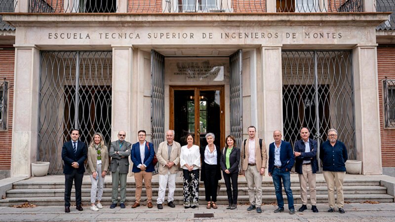 Andalucía fortalece la colaboración público-privada para la gestión sostenible de los montes