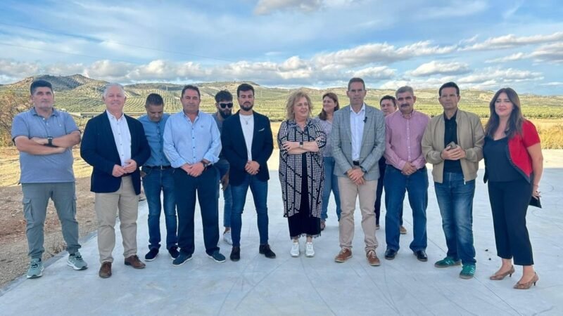 El PSOE destaca que seis millones del Gobierno revitalizarán municipios de los Montes Occidentales de Granada.