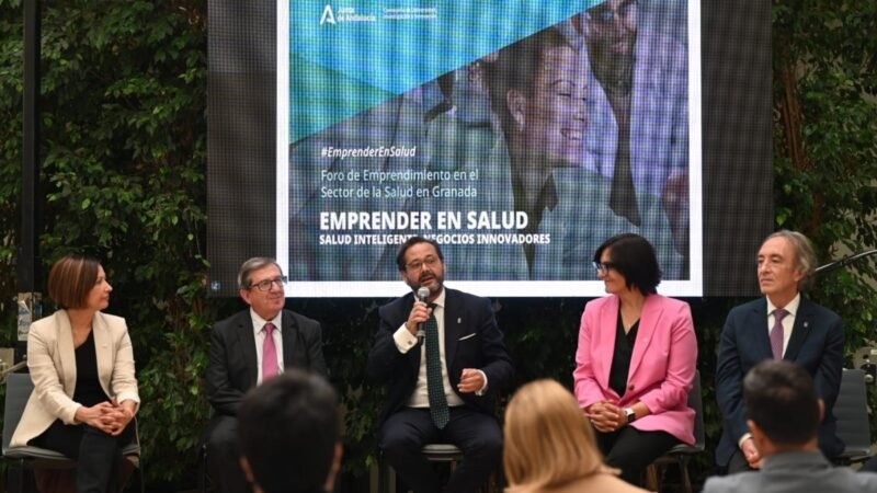 Foro en Granada impulsa emprendimiento en sector sanitario con ciencia, startups e IA.