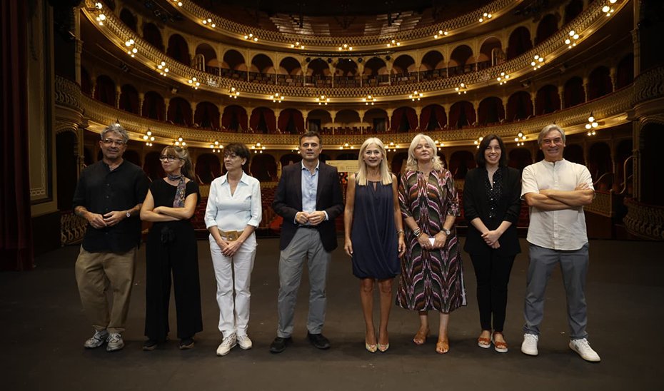 La 23ª edición del Festival de Cádiz ofrecerá más de 35 conciertos y actividades formativas en español.