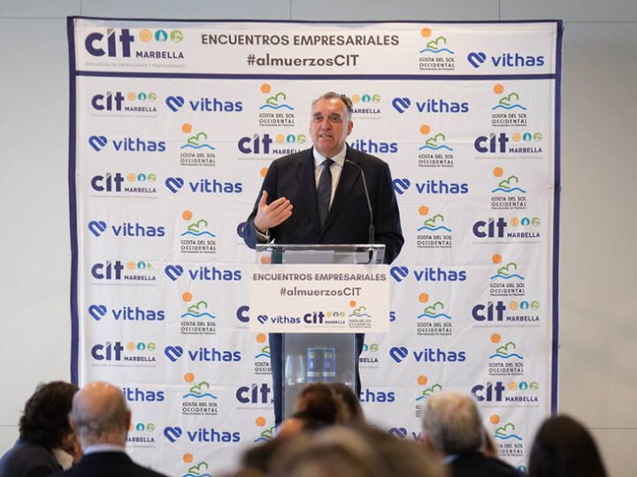 La Junta invita a adherirse a la Declaración de Sevilla por el valor del turismo.