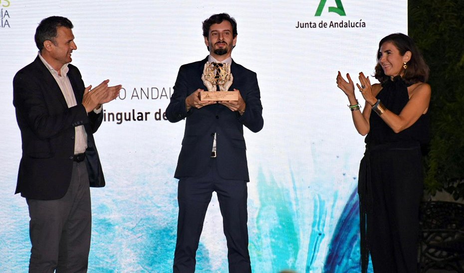 Recuperación de oficios artesanos y relevo generacional en Andalucía.