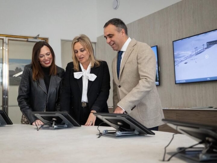 Inaugurada Oficina de Información Turística en Granada para Capitalidad Cultural 2031