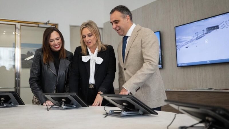 Inaugurada Oficina de Información Turística en Granada para Capitalidad Cultural 2031