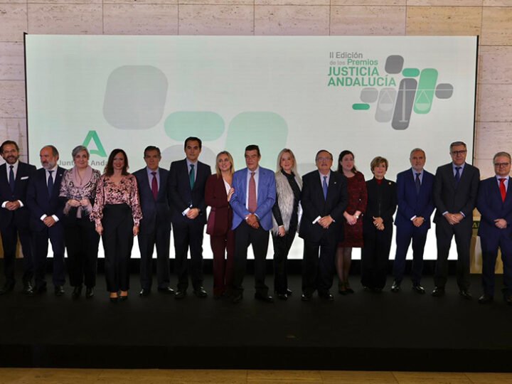 La Junta premia a quienes fortalecen la Justicia, un valor esencial