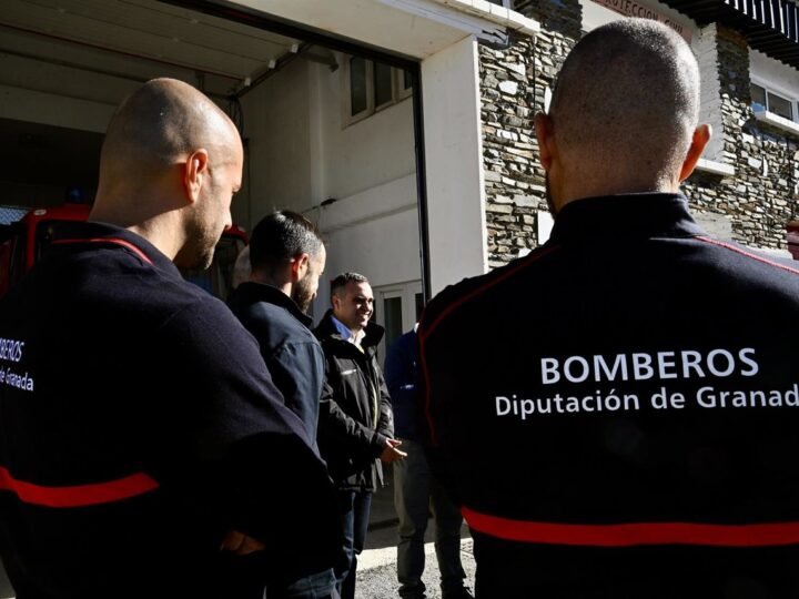 La Diputación de Granada refuerza parques de bomberos y carreteras ante temporal.