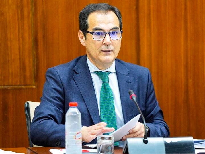 La Junta invierte más de 56 millones de euros en aplicar la Ley Bolaños sin ayuda estatal.