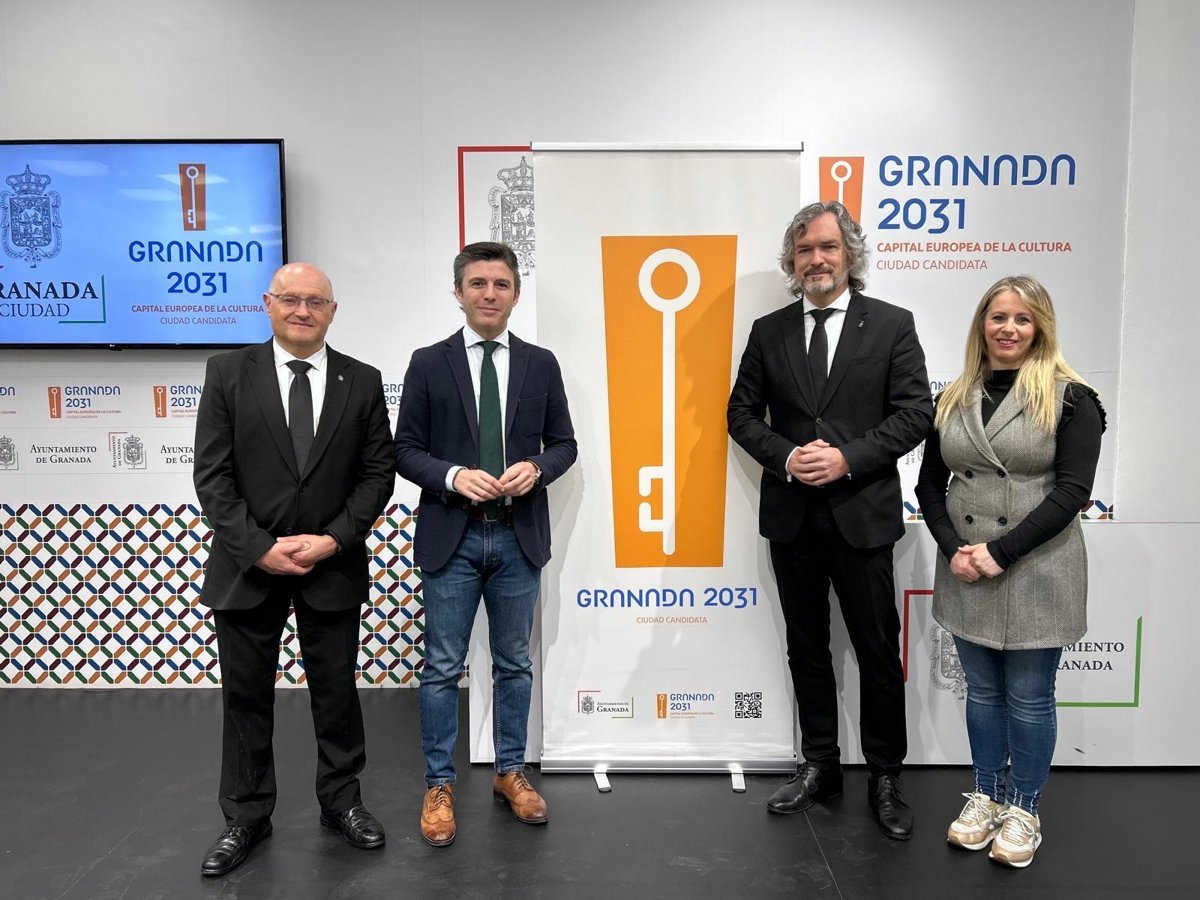 El kiosco de la música del Paseo del Salón vuelve a ofrecer conciertos los domingos en Granada.