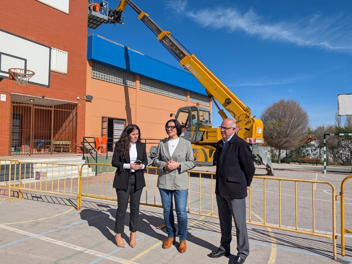 La Junta repara los daños por lluvias en el IES El Fuerte de Caniles