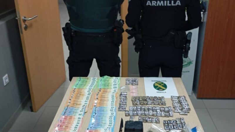 Tres detenidos en Armilla (Granada) con drogas y más de 4.000 euros en metálico