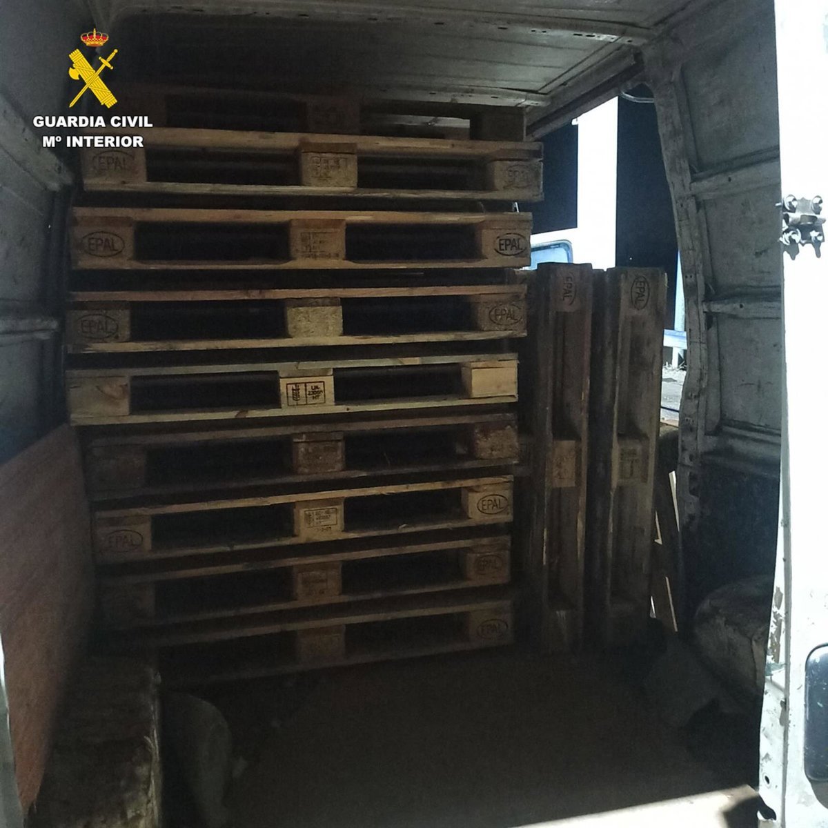 Tres detenidos por robo de palés a camiones en estaciones de servicio de Loja y Huétor-Tájar, en Granada