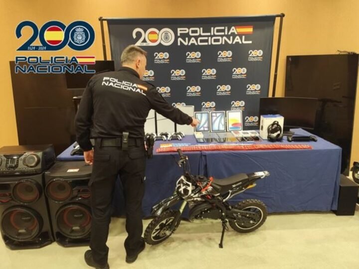 Desarticulan banda que estafó 400.000 euros copiando DNI en Granada