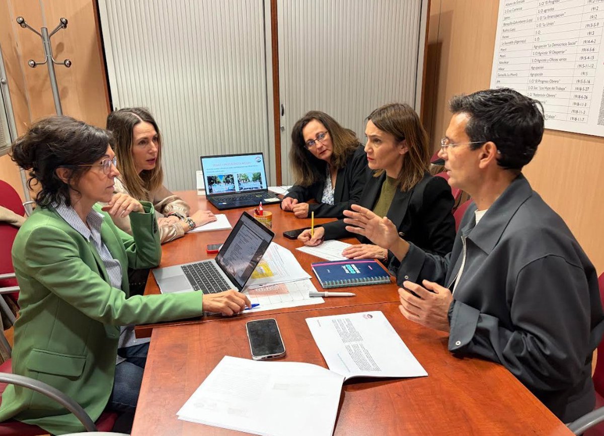 El PSOE denuncia «desigualdad» laboral en fundaciones de investigación y el SAS