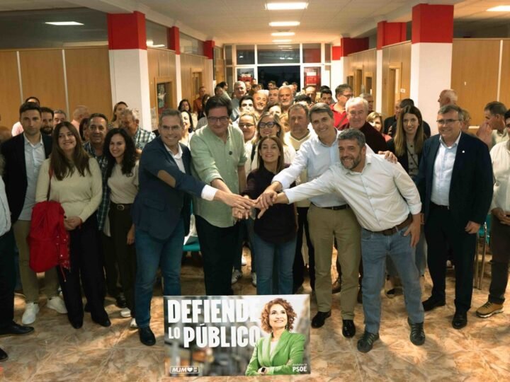 Óscar López destaca a Montero como la mejor opción para liderar Andalucía y argumenta a favor del cambio en la comunidad.