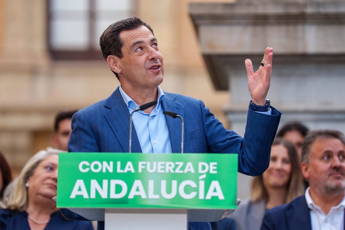 Moreno critica a Montero y su «mala política» y «mentiras» para desterrar el pasado.
